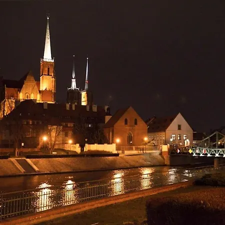 Natural In The Center - Old Town *